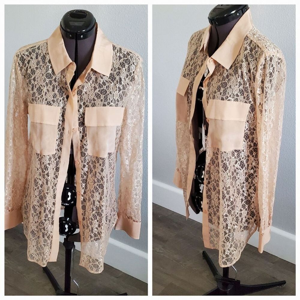 NEW Victoria's Secret Women's Button-up Shirt Medium Peach Lace Blouse